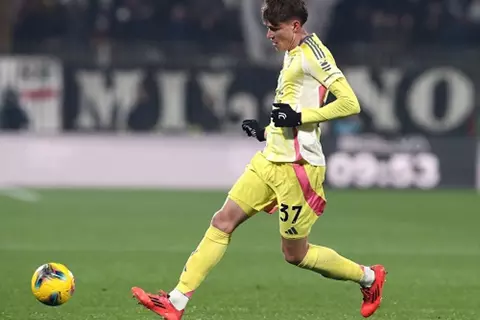 مانشستر سيتي يقترب من حسم صفقة دفاعية